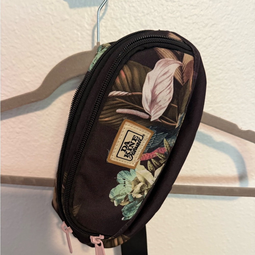 Dakine Floral Waist Bag Fanny pack